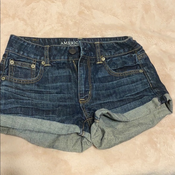 American Eagle High Waisted Shorts - Picture 1 of 4